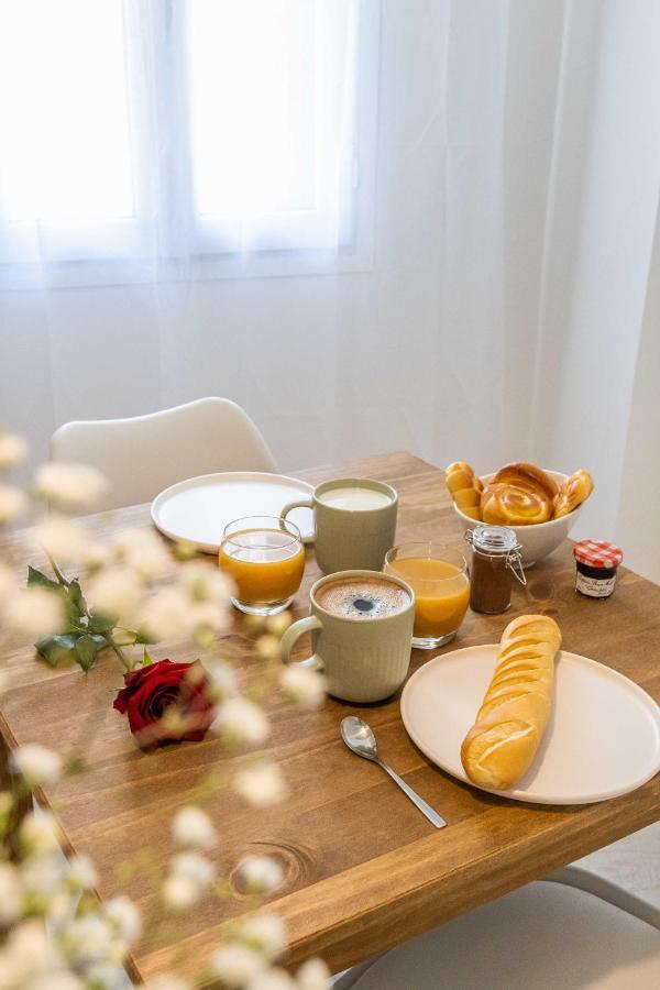 Le Lovely Narbonnais - Balneo & Sauna Apartamento *